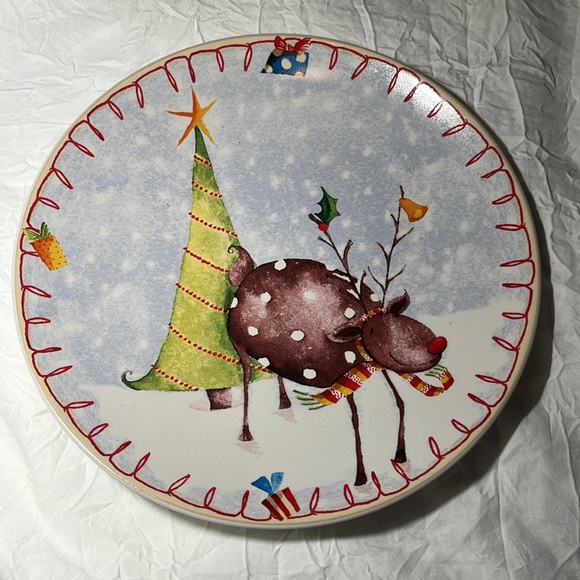 Reindeer Holiday Oneida plates (set of 4) with box. - Picture 5 of 9
